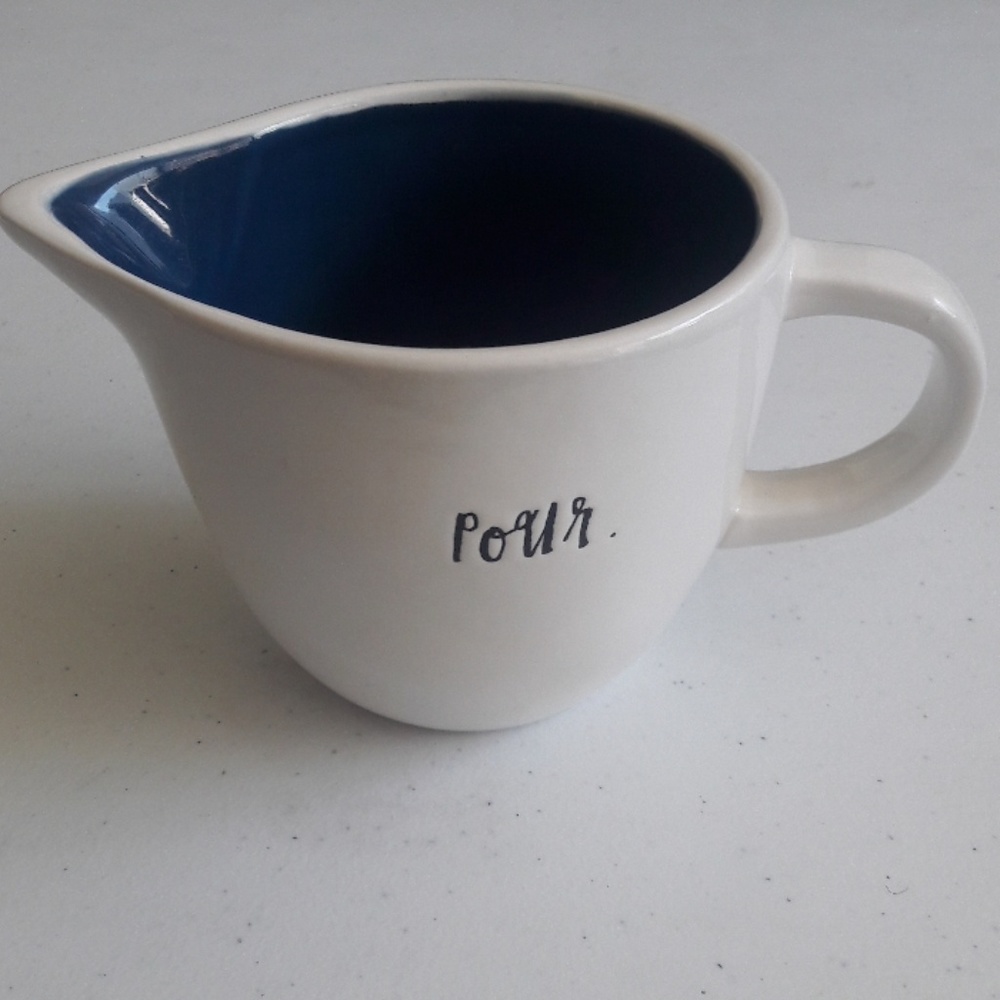 new RAE DUNN artisan collection creamer gravy